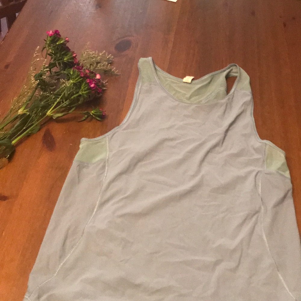 Lululemon sculpt tank